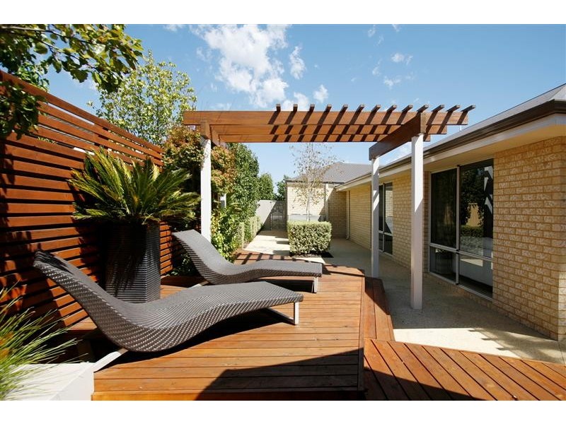 30 Aldenham Drive, Southern River WA 6110