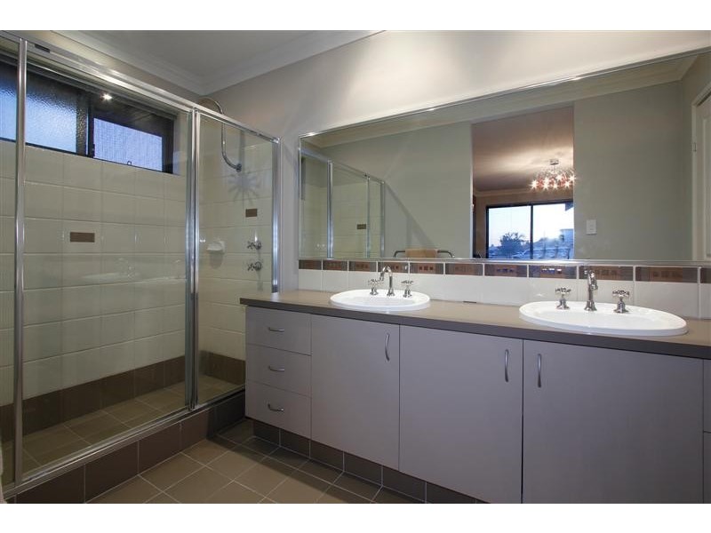 206 Harpenden Street, Southern River WA 6110