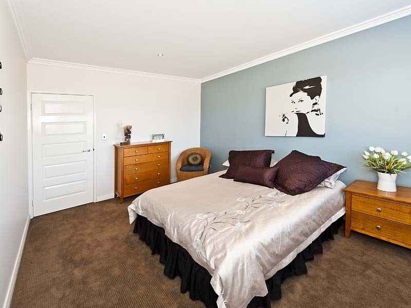 8 Crested Turn, Harrisdale WA 6112