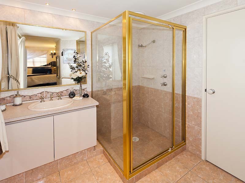 22 Greenland Boulevard, Canning Vale WA 6155