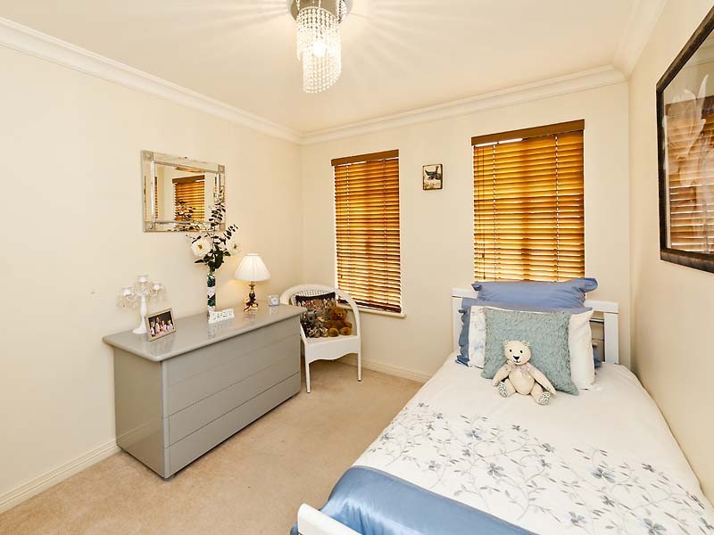 22 Greenland Boulevard, Canning Vale WA 6155