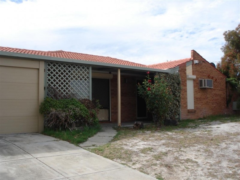 44 Murdoch Road, Thornlie WA 6108