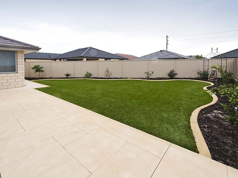 15 O’Connor Loop, Canning Vale WA 6155