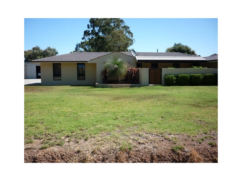 42 Alice Road, Cardup WA 6122