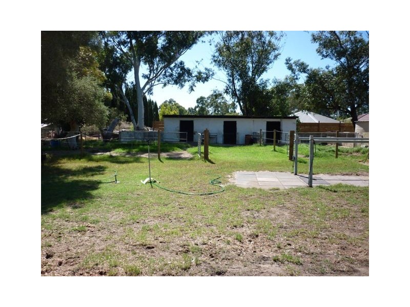 42 Alice Road, Cardup WA 6122