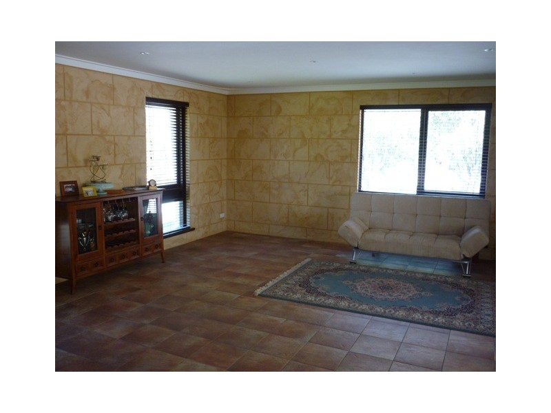 42 Alice Road, Cardup WA 6122