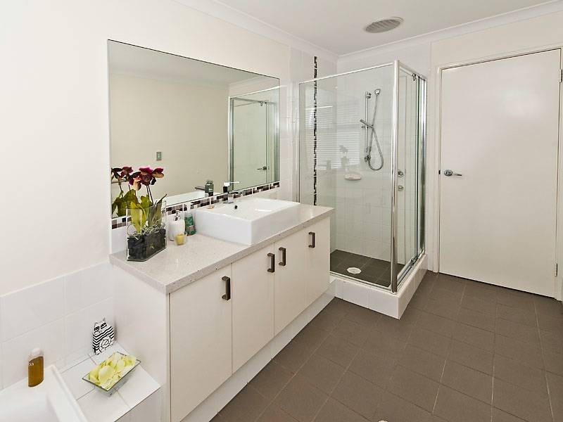 35 Dorchester Turn, Canning Vale WA 6155