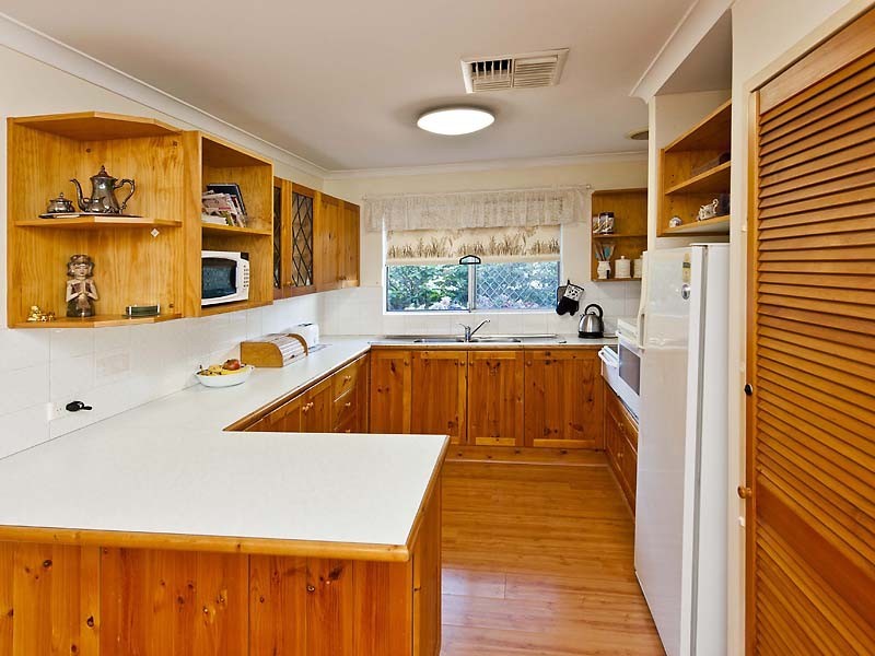 27 Rosemary Court, Huntingdale WA 6110