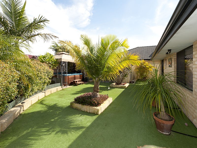 23 Ashridge Turn, Canning Vale WA 6155