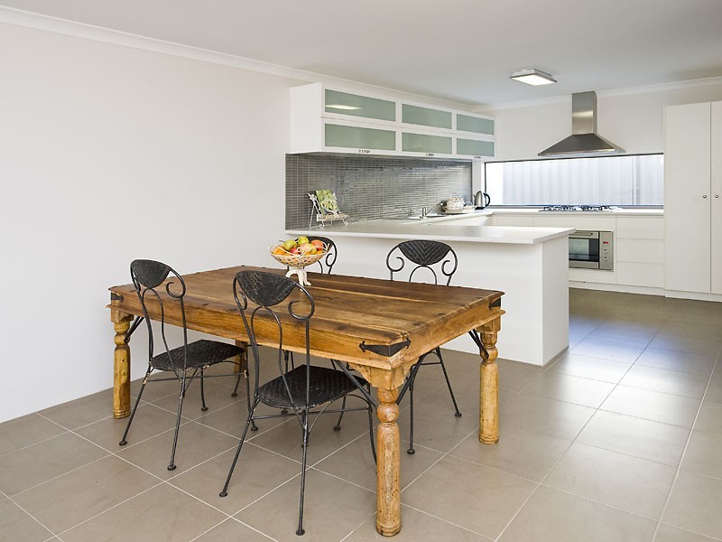 345 Wright Road, Piara Waters WA 6112