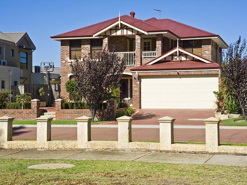 12 Ambleside Way, Canning Vale WA 6155