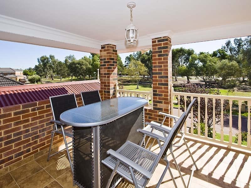 12 Ambleside Way, Canning Vale WA 6155