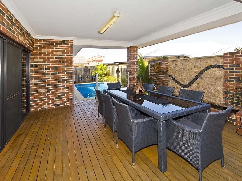 12 Ambleside Way, Canning Vale WA 6155