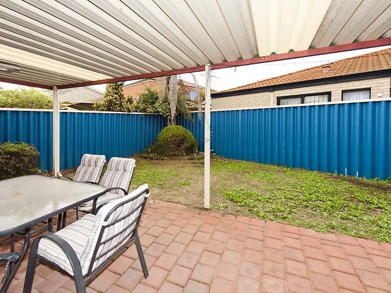 8 Linaria Way, Canning Vale WA 6155