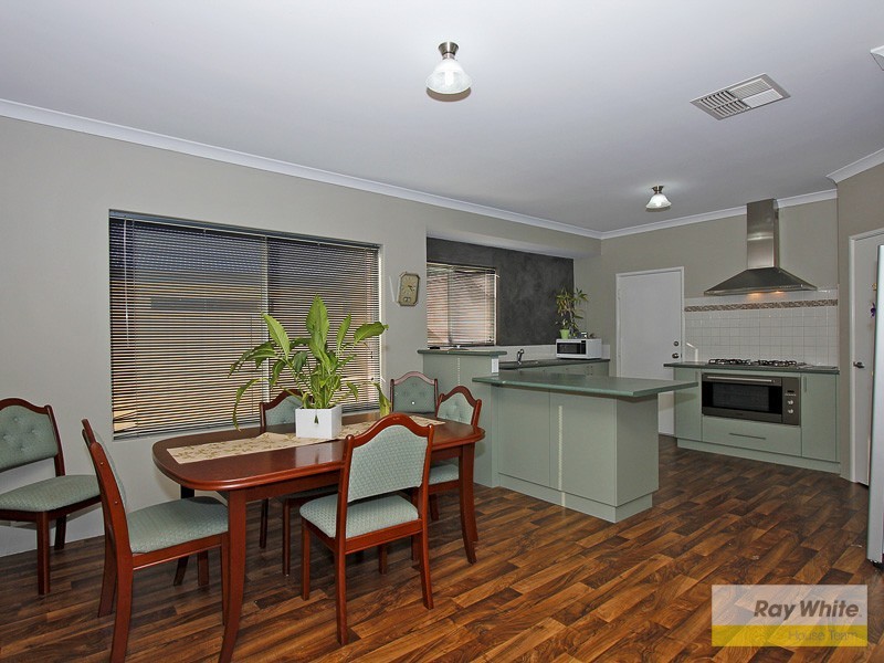 19 Blarney Place, Canning Vale WA 6155