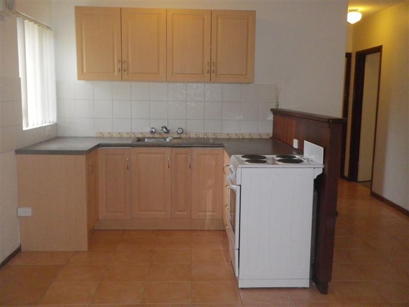 Unit 1, 16 Amery Street, Como WA 6152