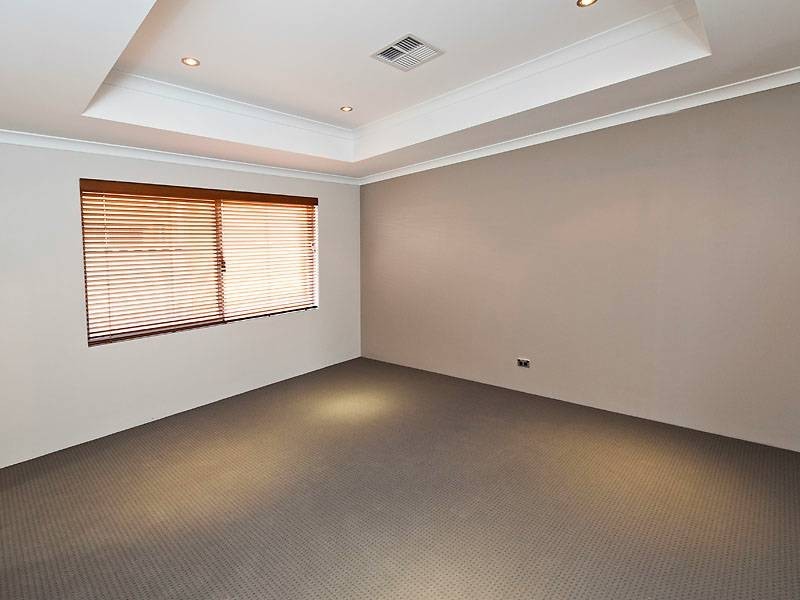 Unit 4/18 Whittaker Turn, Piara Waters WA 6112