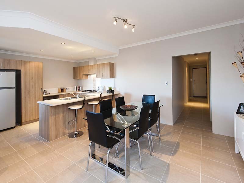 Unit 2/22 Whittaker Turn, Piara Waters WA 6112