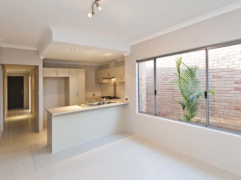 Unit 10/22 Whittaker Turn, Piara Waters WA 6112