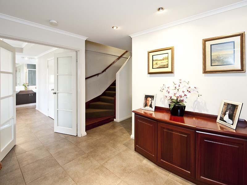 40 Pebble Bush Drive, Canning Vale WA 6155