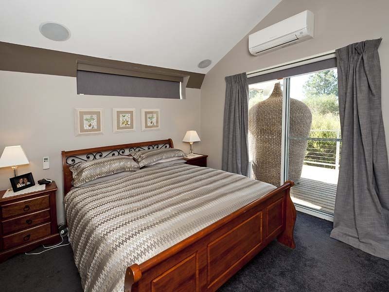 147 King Road, Oakford WA 6121