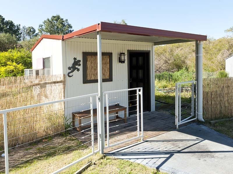 147 King Road, Oakford WA 6121