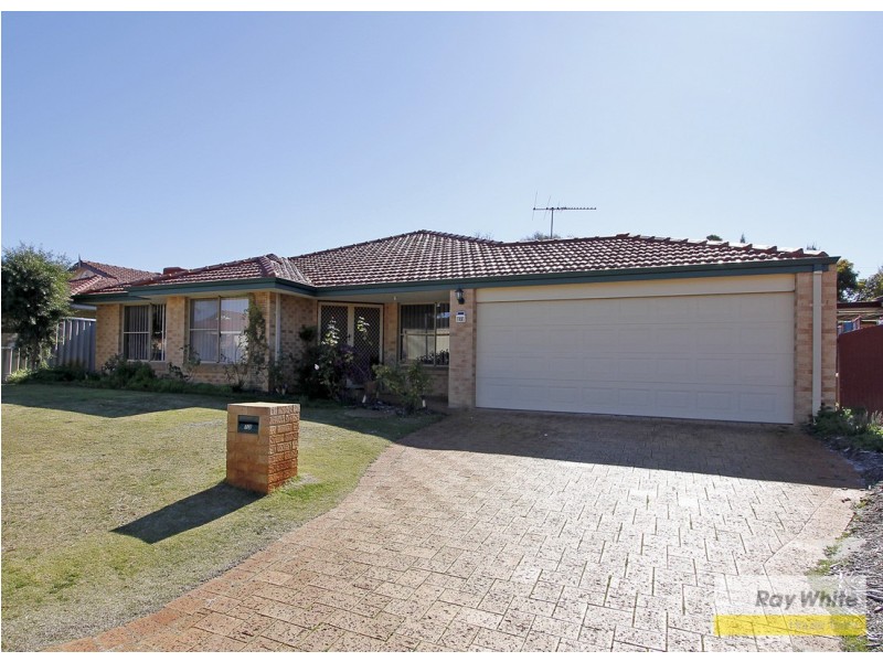 13 Woodspring Trail, Canning Vale WA 6155