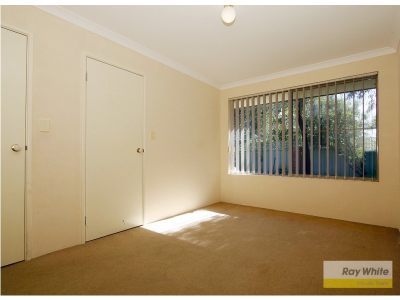 13 Woodspring Trail, Canning Vale WA 6155