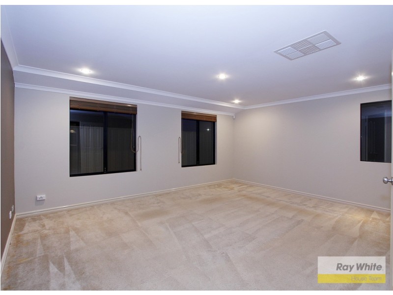 26 Bracadale Way, Canning Vale WA 6155