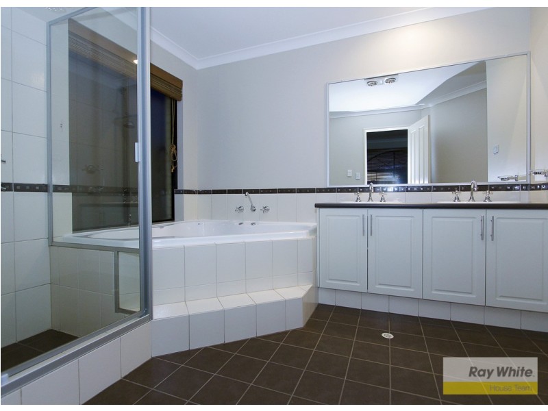 26 Bracadale Way, Canning Vale WA 6155
