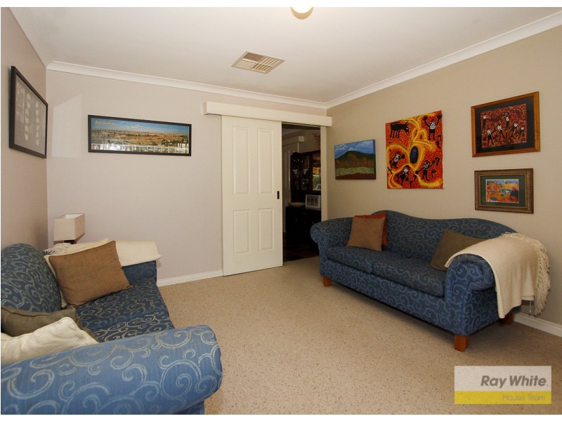 46 Old Dairy Court, Oakford WA 6121