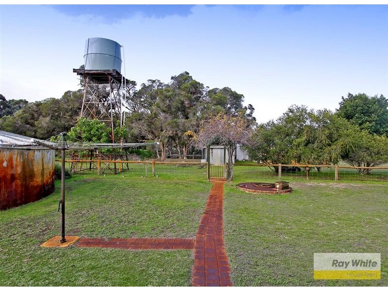 46 Old Dairy Court, Oakford WA 6121