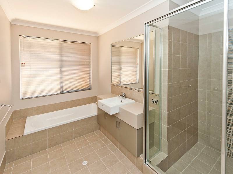 Unit 3/22 Whittaker Turn, Piara Waters WA 6112