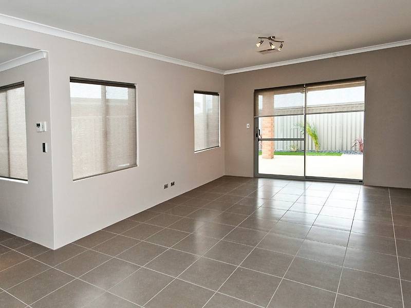 Unit 3/22 Whittaker Turn, Piara Waters WA 6112