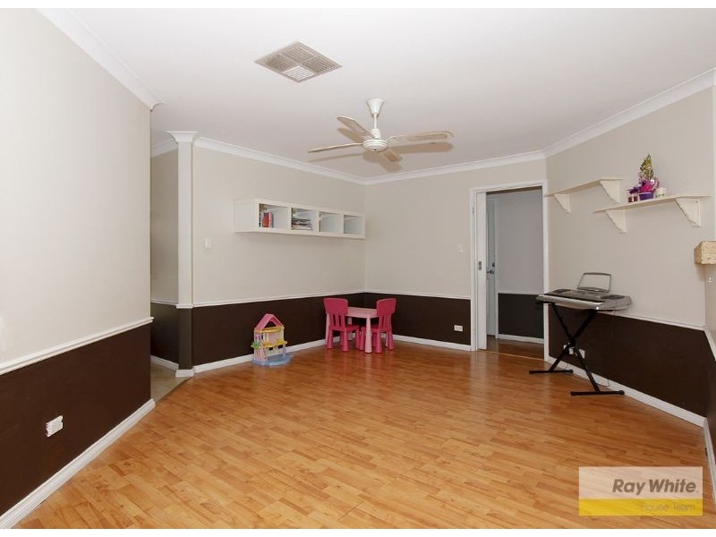 3 Chidzey Drive, Seville Grove WA 6112