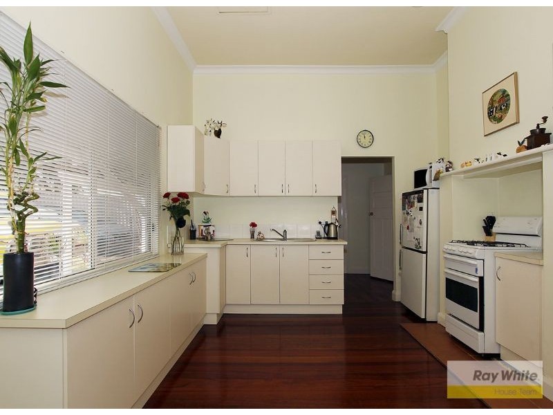 7 William Street, Armadale WA 6112