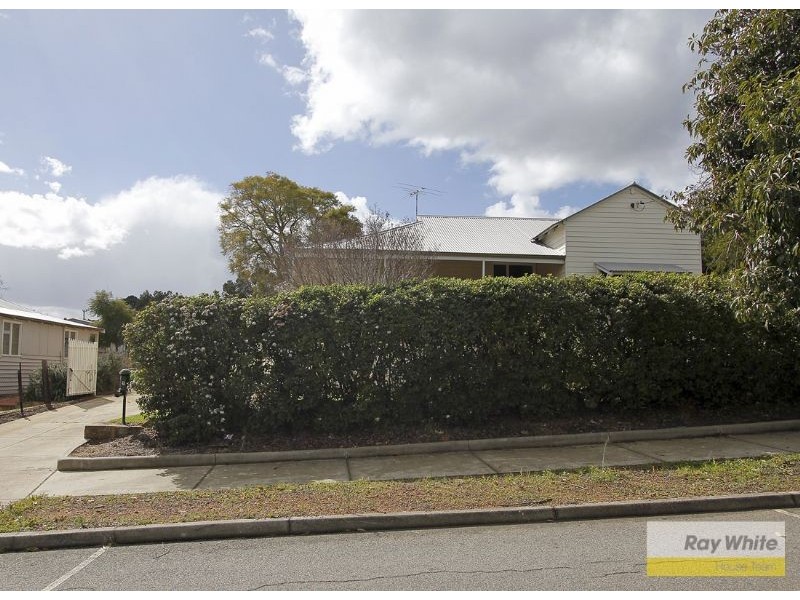 7 William Street, Armadale WA 6112