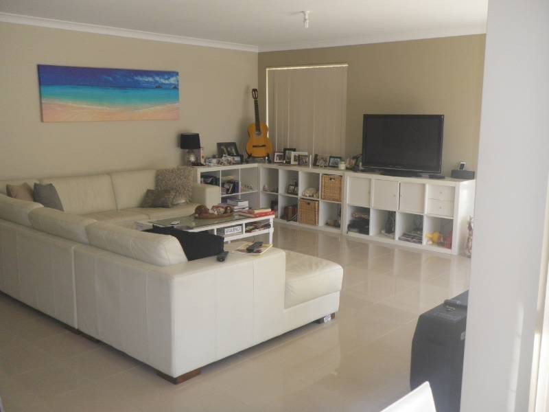 2 James Street, Armadale WA 6112