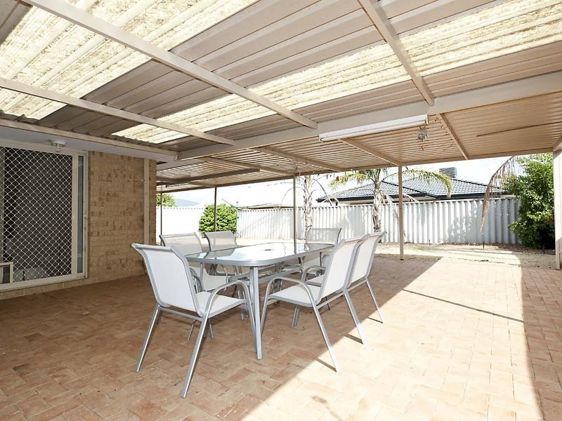 29 Starlight Pass, Seville Grove WA 6112