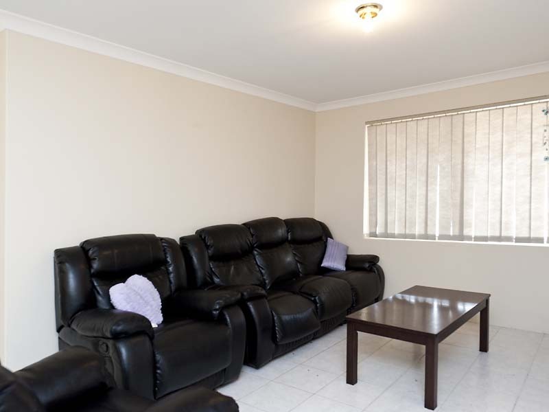 29 Starlight Pass, Seville Grove WA 6112