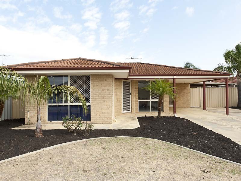 29 Starlight Pass, Seville Grove WA 6112