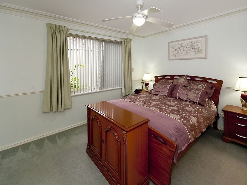 Unit 24/33 Paddington Court, Bibra Lake WA 6163