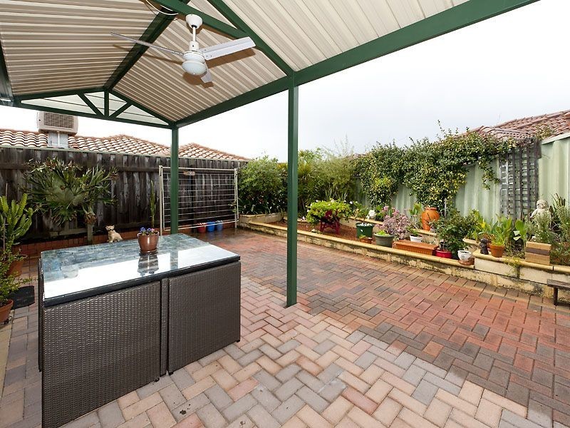 Unit 24/33 Paddington Court, Bibra Lake WA 6163