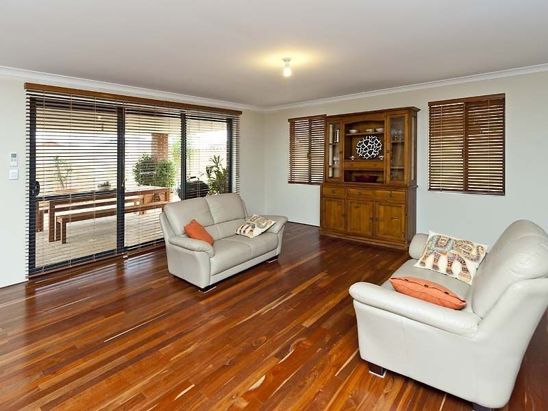 124 Furley Road, Southern River WA 6110