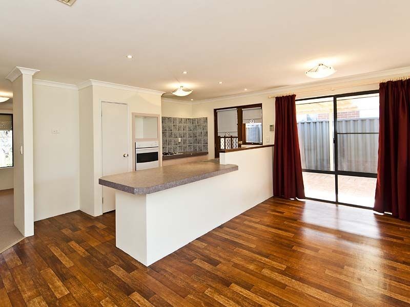 16 Gardenia Street, Thornlie WA 6108