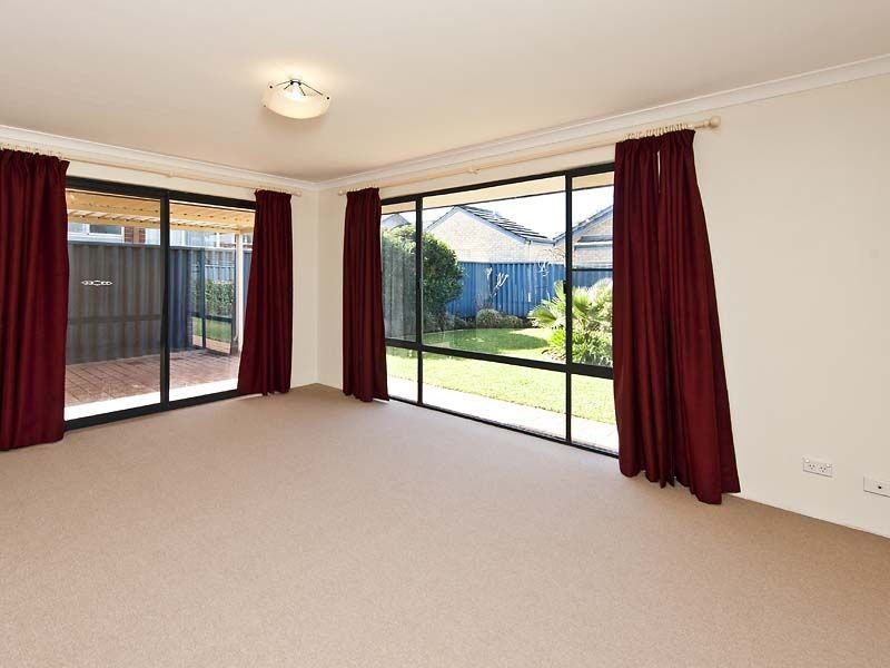 16 Gardenia Street, Thornlie WA 6108