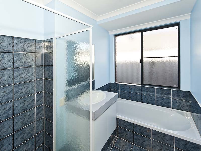 16 Gardenia Street, Thornlie WA 6108