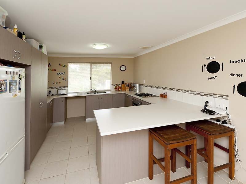 1 Ballycastle Loop, Canning Vale WA 6155