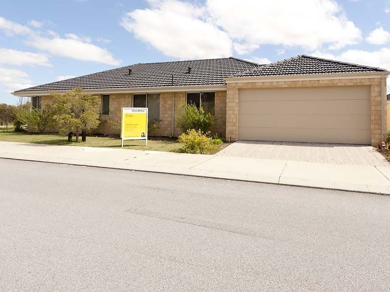 1 Ballycastle Loop, Canning Vale WA 6155