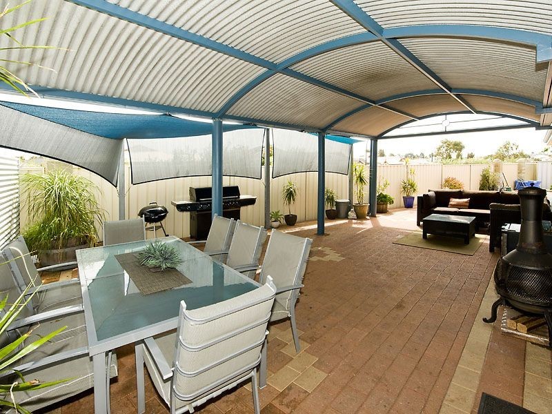 2 Arno Lane, Success WA 6164